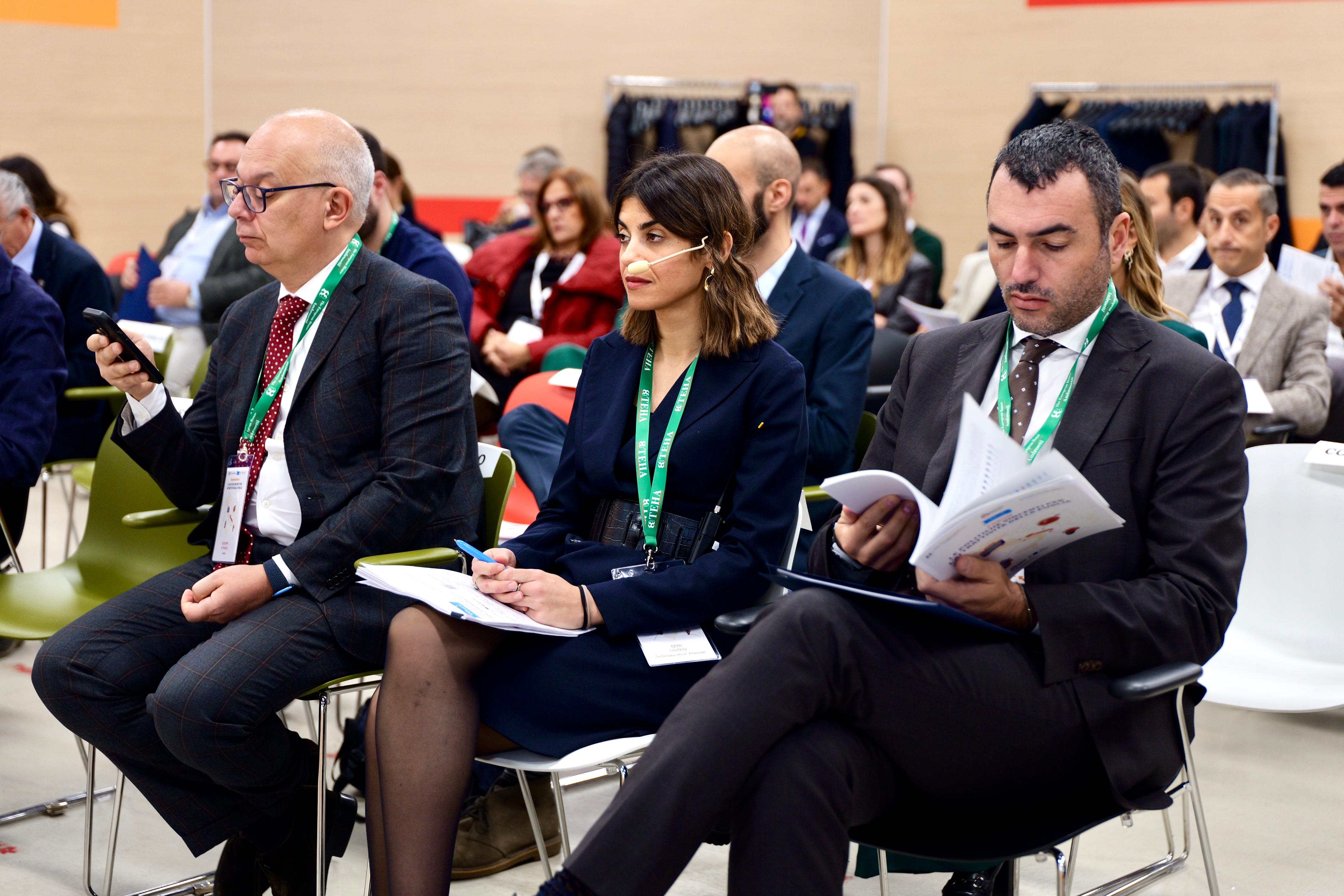 Galleria FORUM #MAREASINISTRA OGGI IN FIERA: LA PUGLIA CRESCE E VUOLE ATTRARRE TALENTI - Diapositiva 2 di 7